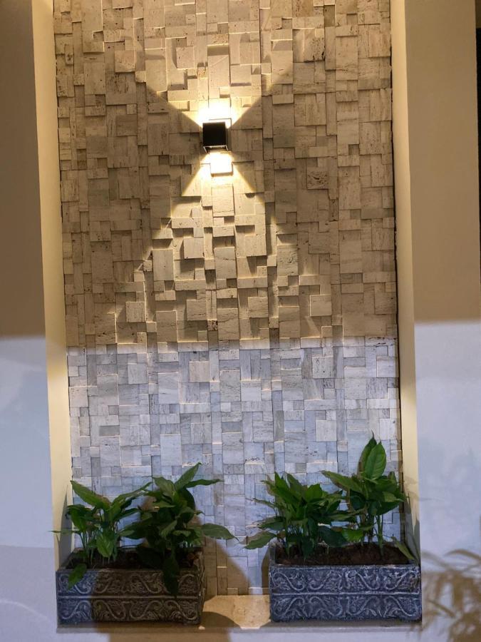 Continental Boutique House Bed & Breakfast Islamabad Exterior foto
