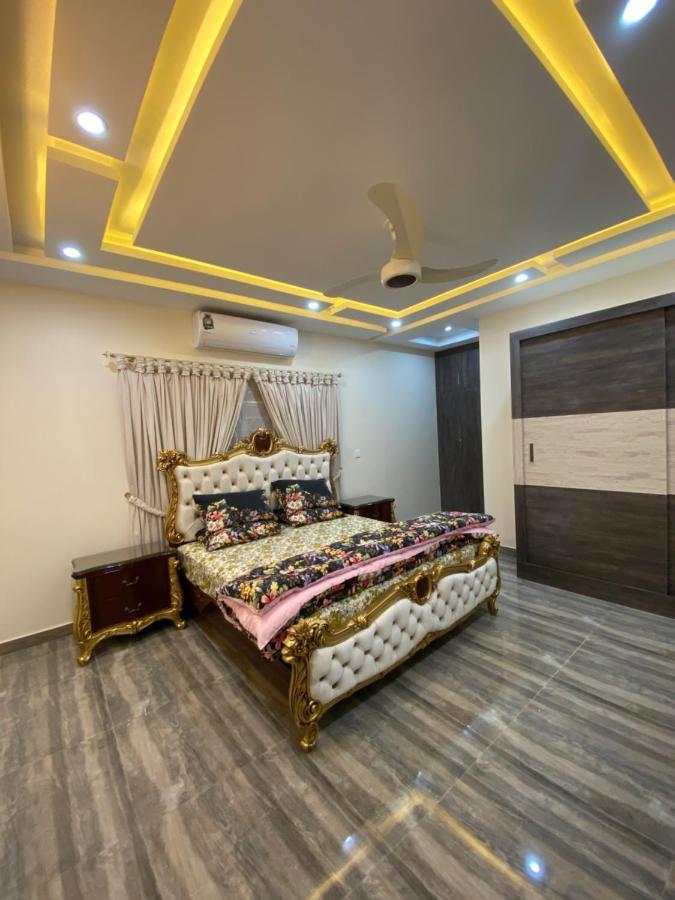 Continental Boutique House Bed & Breakfast Islamabad Exterior foto