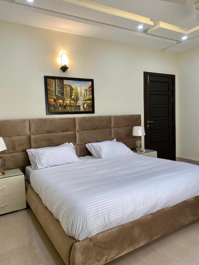Continental Boutique House Bed & Breakfast Islamabad Exterior foto