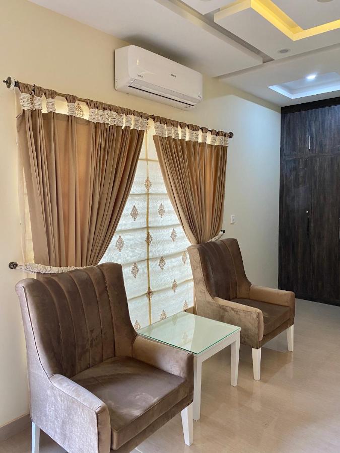 Continental Boutique House Bed & Breakfast Islamabad Exterior foto