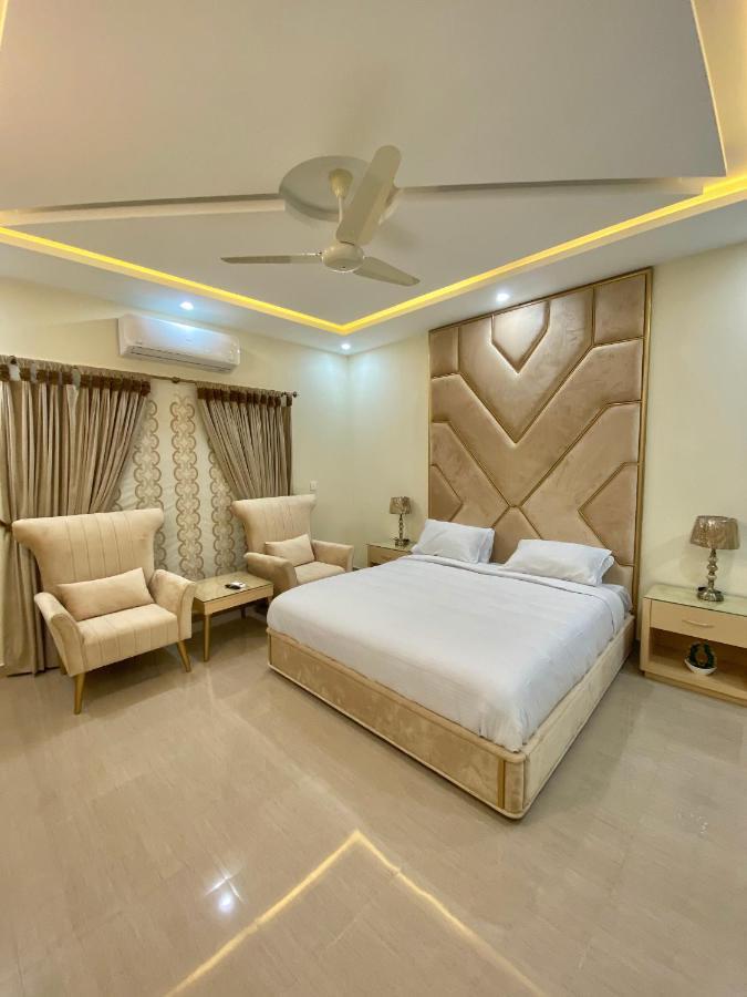 Continental Boutique House Bed & Breakfast Islamabad Exterior foto
