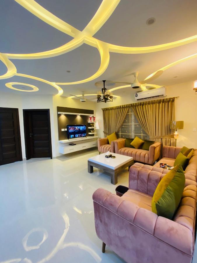 Continental Boutique House Bed & Breakfast Islamabad Exterior foto